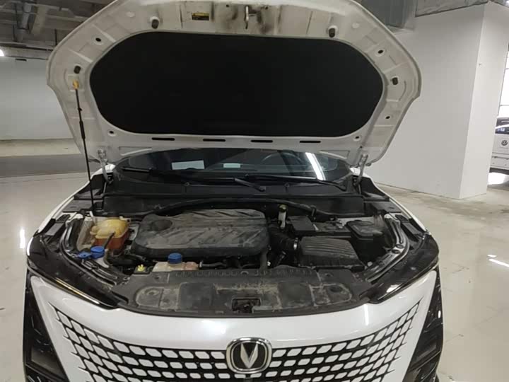 Changan UNI-T 2022 1.5 T Flagship — фото 20