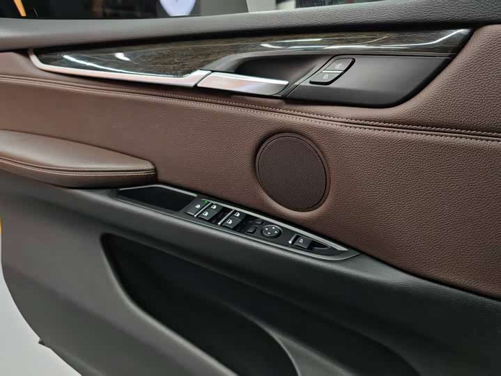 BMW X5 2013 x Drive 35i MSport — фото 19