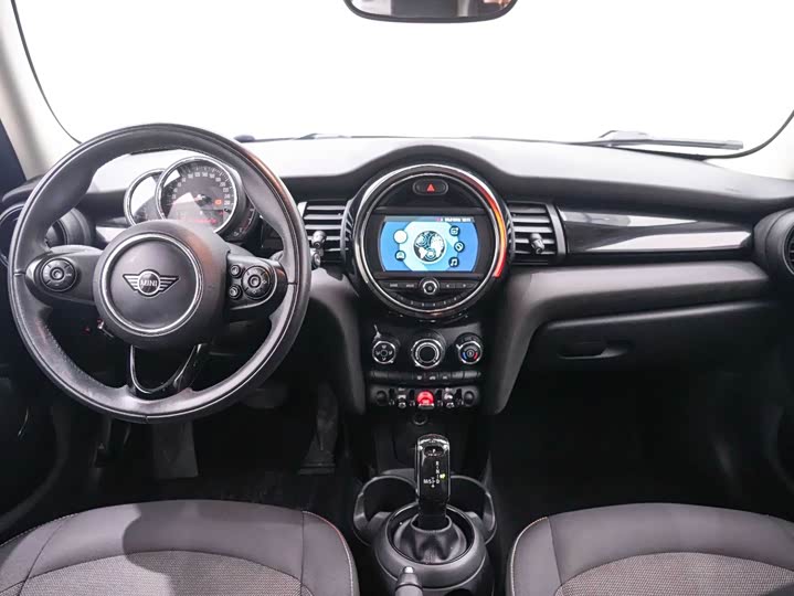 MINI Hatch — фото 14