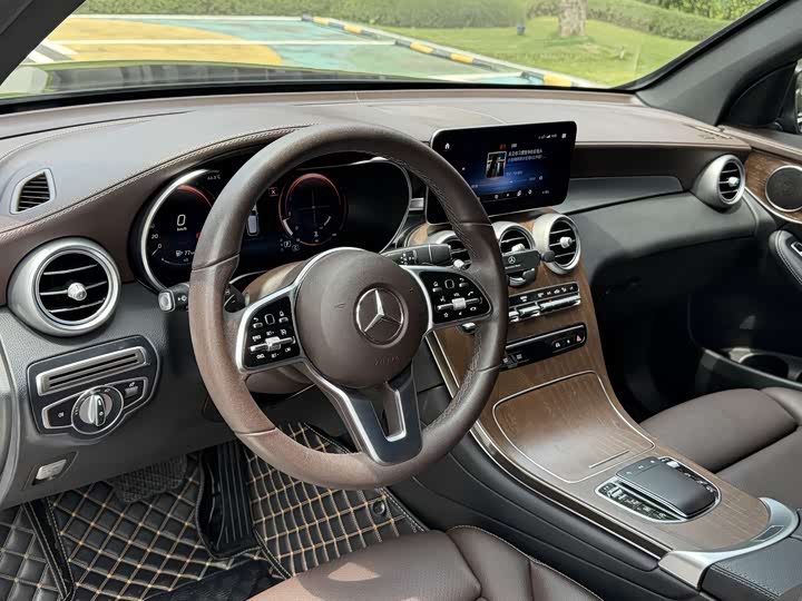 Mercedes-Benz GLC 2022 GLC 300 L 4 MATIC — фото 15