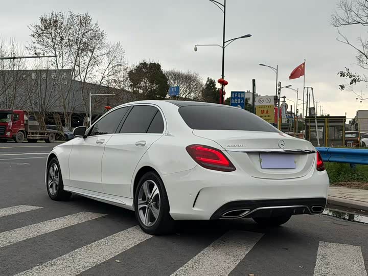 Mercedes-Benz C-Class 2019 C 260 L — фото 5