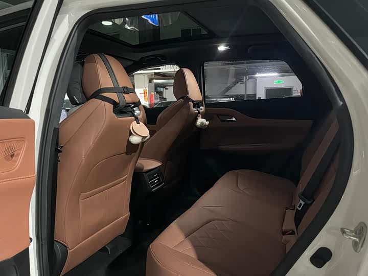 Changan UNI-Z 2024 i DD 125km — фото 9
