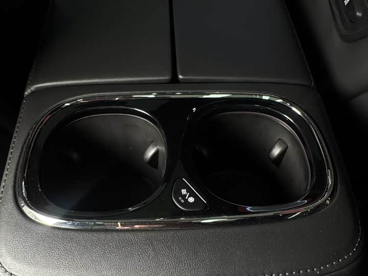 Trumpchi M8 2023 400 T — фото 22