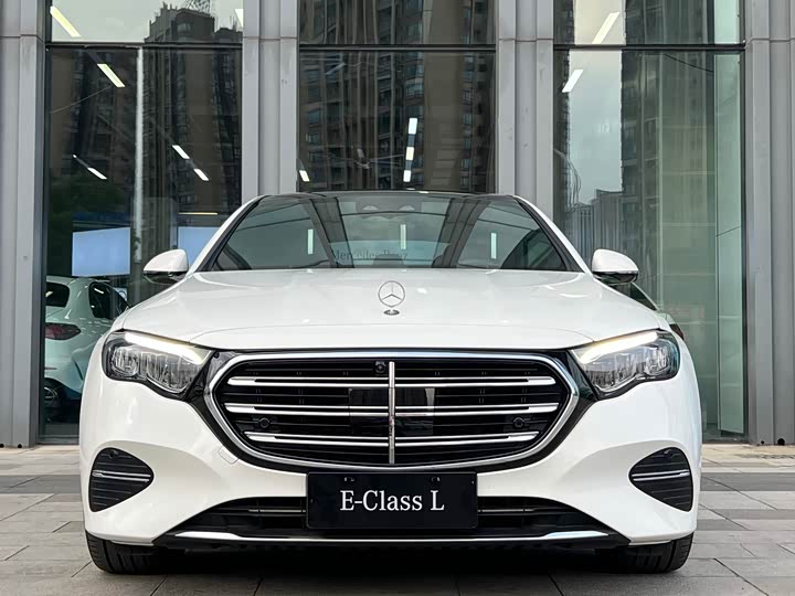 Mercedes-Benz E-Class 2025 E 300 L Luxury — фото 5
