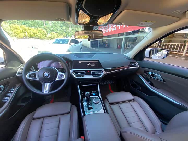 BMW 3 Series 320Li M спортпакет — фото 5