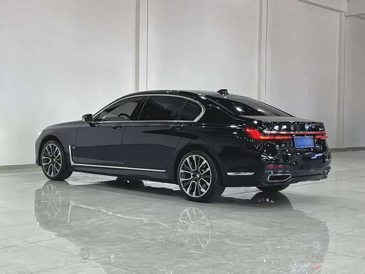 BMW 7-Series 2019 740 Li Leading M — фото 12