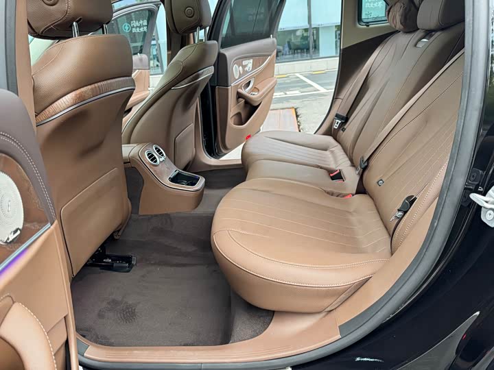 Mercedes-Benz E-Class E 300 L люкс — фото 12