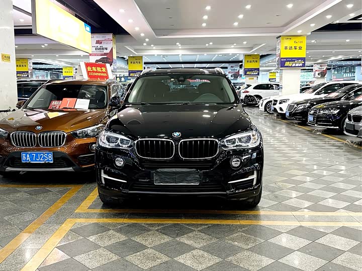 BMW X5 2017 x Drive 35i Leading — фото 2