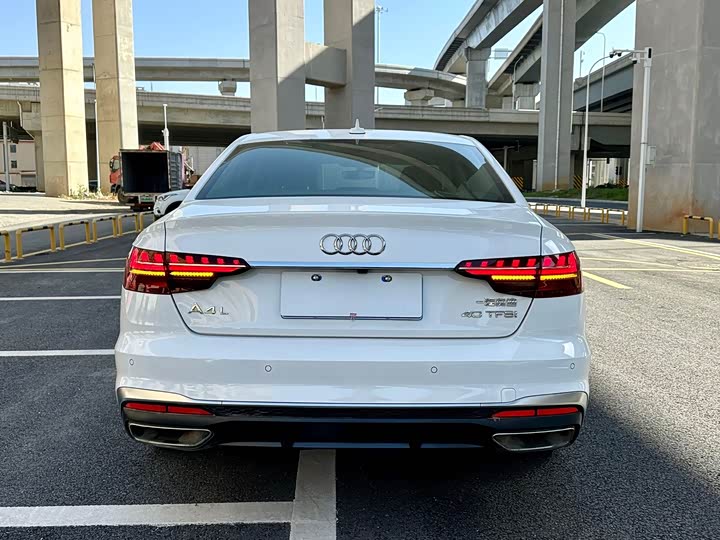 Audi A4L 2020 40 TFSI — фото 6
