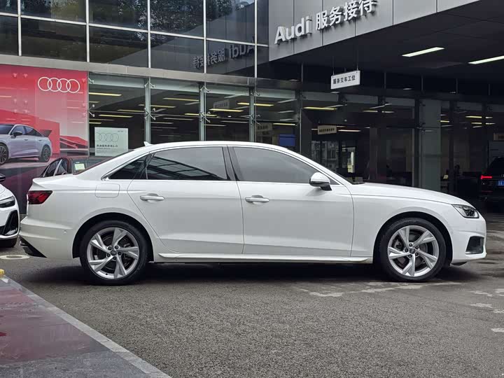 Audi A4L 2020 40 TFSI quattro — фото 4