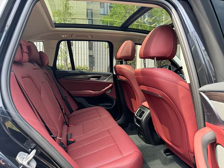 BMW X3 2023 x Drive 30i Leading M — фото 24
