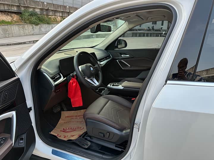 BMW X1 2024 s Drive 20 Li X — фото 4