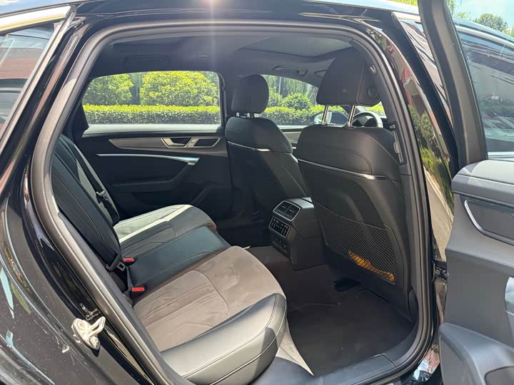 Audi A6L 2023 45 TFSI — фото 11