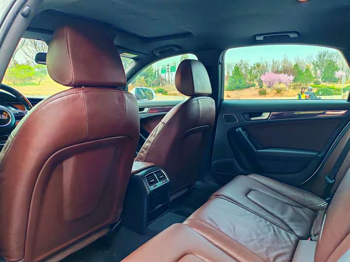 Audi A4L 2015 35 TFSI ATComfort — фото 20