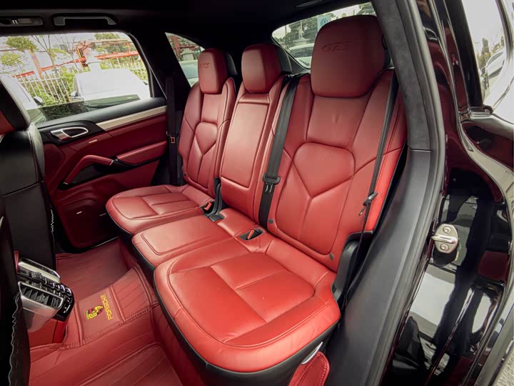 Porsche Cayenne 2016 Cayenne GTS 3.6 T — фото 21
