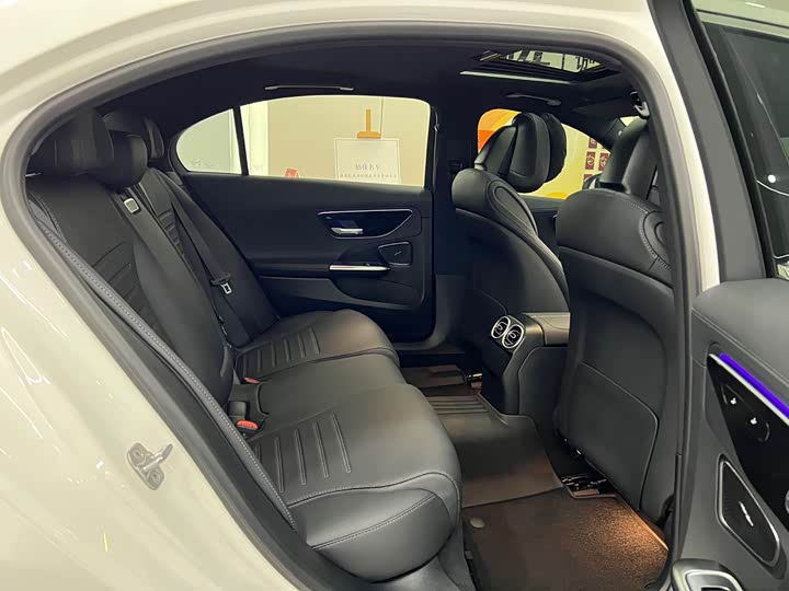 Mercedes-Benz C-Class 2025 C 200 L — фото 12