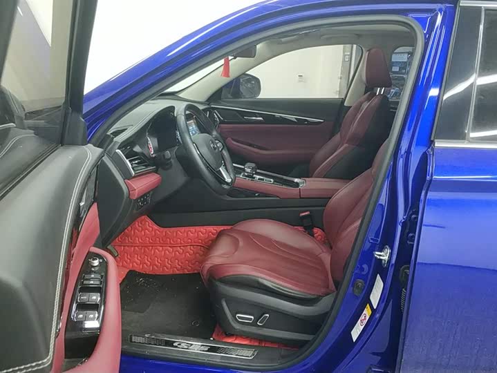 Changan CS85 COUPE 2019 2.0 T AT V — фото 9