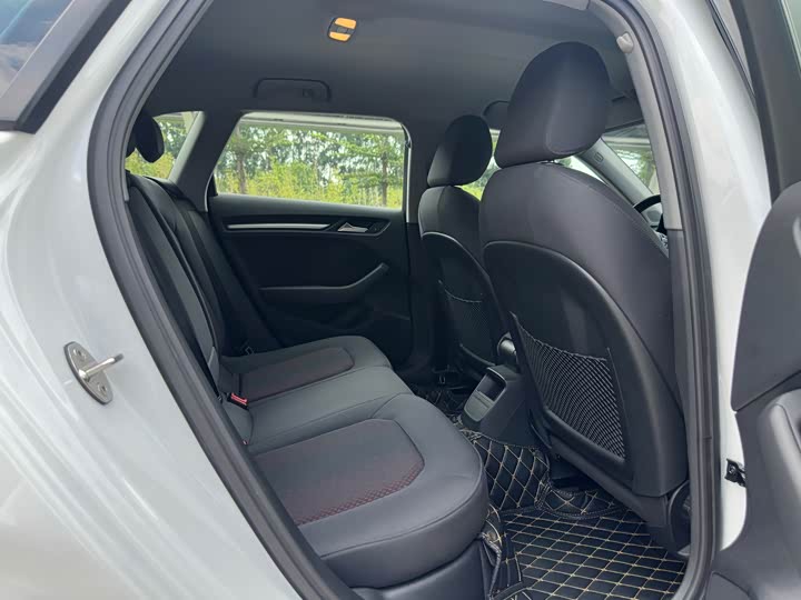 Audi A3 2018 30 Sportback 35 TFSI — фото 15