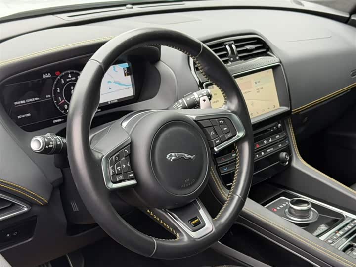 Jaguar F-PACE 2020 300-Sport — фото 20