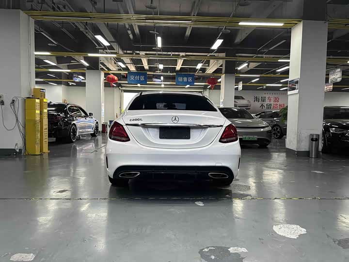 Mercedes-Benz C-Class 2015 C 200 — фото 12