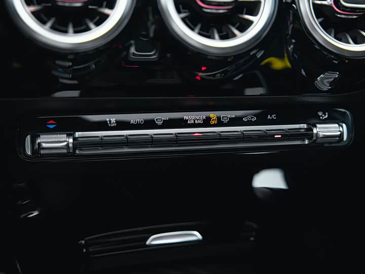 Mercedes-Benz A-Class AMG 2024 AMG A 45 S 4 MATIC+ — фото 19