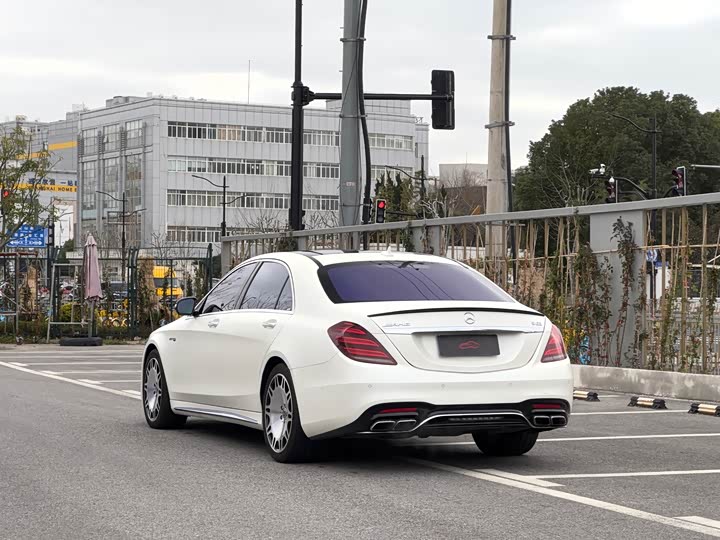 Mercedes-Benz S-Class 2018 AMG S 63 L 4 MATIC+ — фото 6
