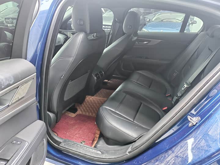 Jaguar XEL 2021 2.0 T 250 PS R-DYNAMIC SE — фото 3