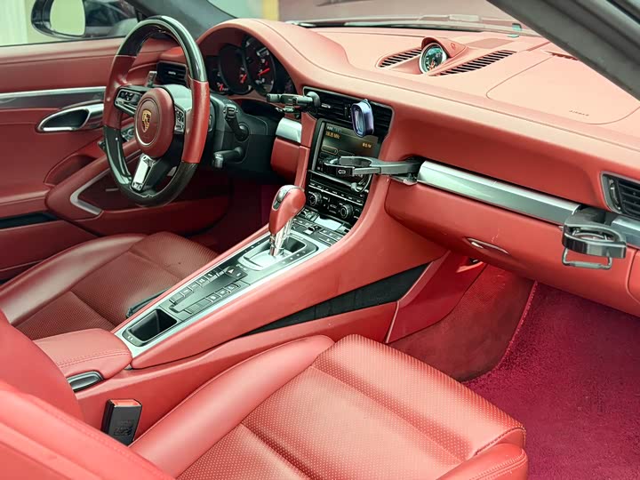 Porsche 911 2015 Carrera 3.4 L Style Edition — фото 10