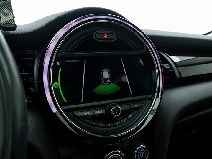 MINI Hatch — фото 12