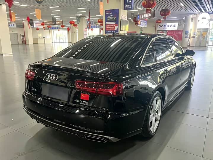 Audi A6L 45 TFSI quattro спорт — фото 6