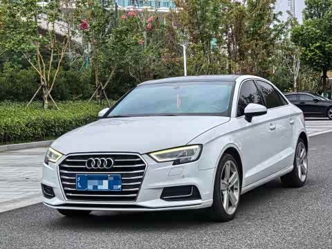 Audi A3 2019 Limousine 35 TFSI VI — фото 17