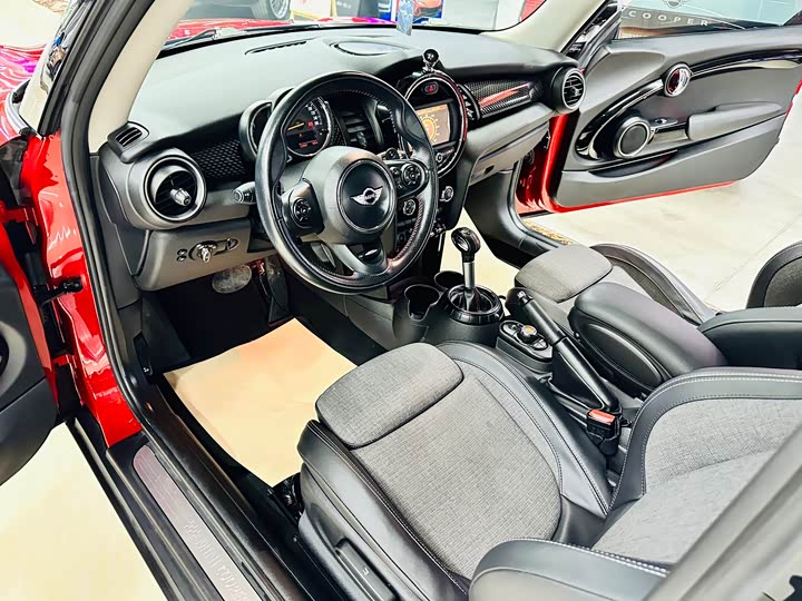MINI Hatch — фото 14