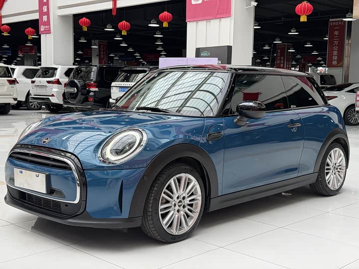 MINI Hatch — фото 1