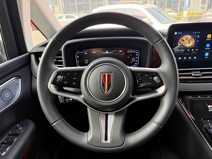 Hongqi HQ9 PHEV 2024 2.0 T 4 WD — фото 15