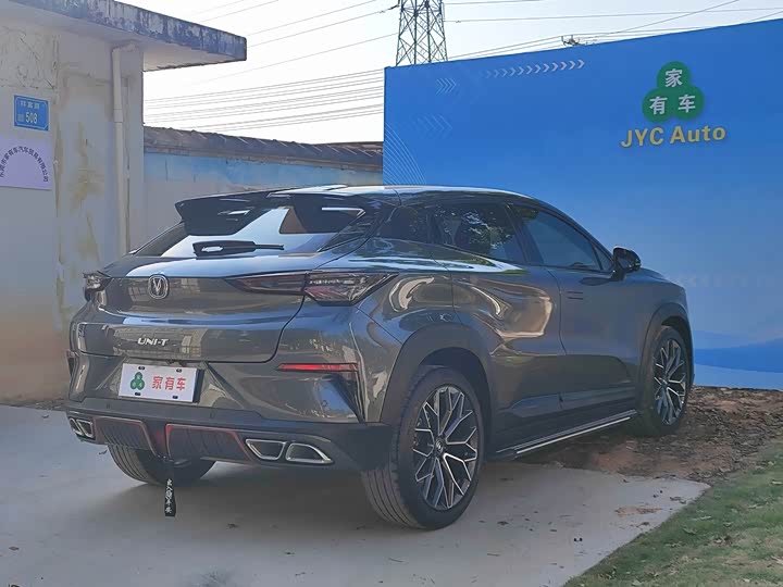 Changan UNI-T 2022 1.5 T Premium — фото 6