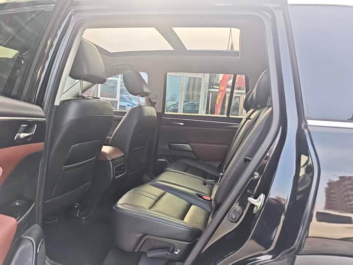 Trumpchi GS8 2017 320 T 4 WD ( ) — фото 8