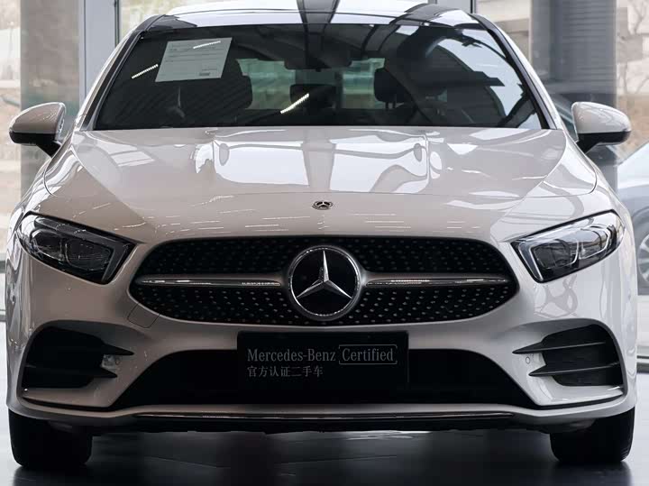 Mercedes-Benz A-Class 2022 A 200 L — фото 2