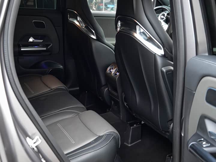 Mercedes-Benz GLA 2021 AMG GLA 45 4 MATIC+ — фото 18