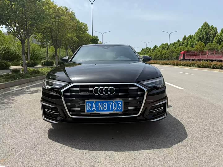 Audi A6L 2023 55 TFSI quattro — фото 2