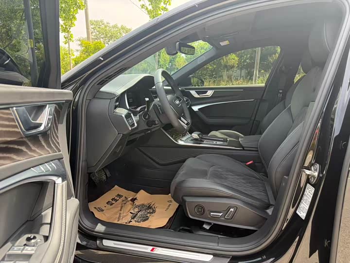 Audi A6L 2023 55 TFSI quattro — фото 4
