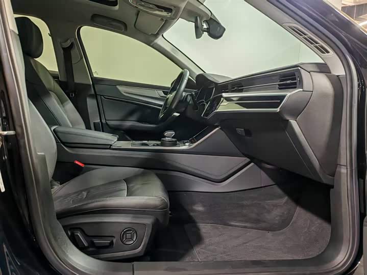 Audi A6 2022 allroad quattro 55 TFSI — фото 7