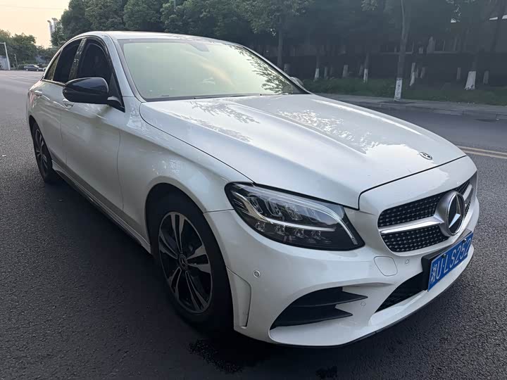 Mercedes-Benz C-Class C 260 спорт — фото 3