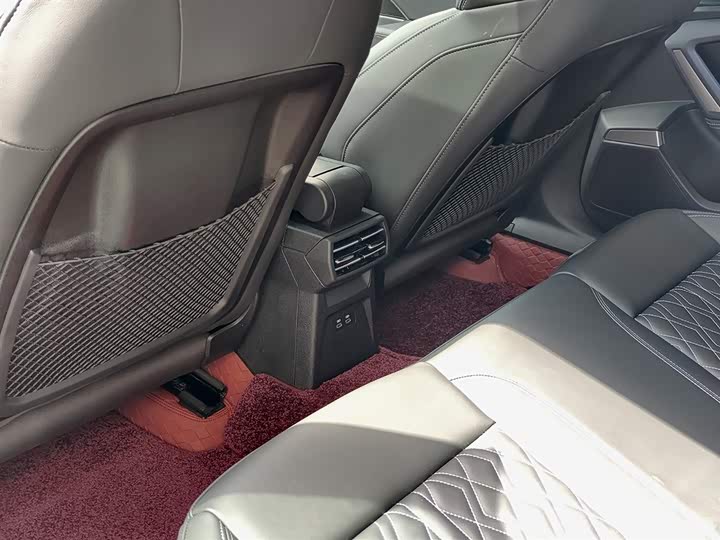 Audi A3 2025 Sportback 35 TFSI — фото 9