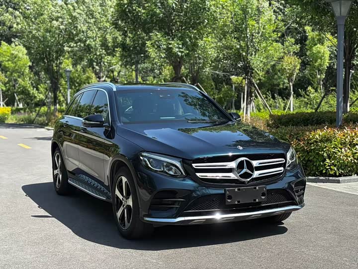 Mercedes-Benz GLC 2019 GLC 260 4 MATIC Luxury — фото 3