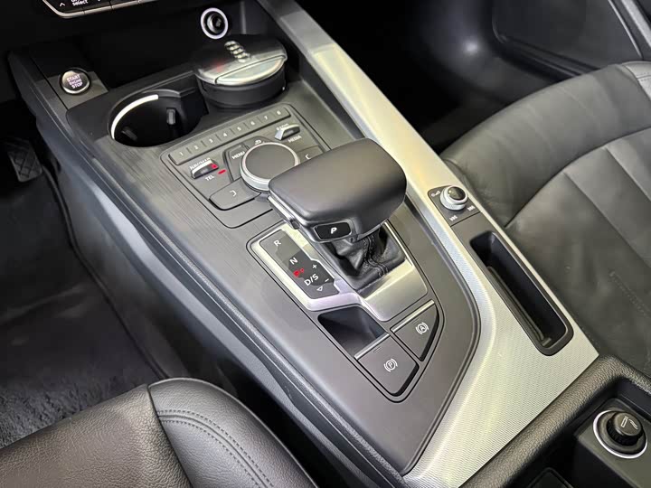 Audi A5 2017 Sportback 45 TFSI — фото 6