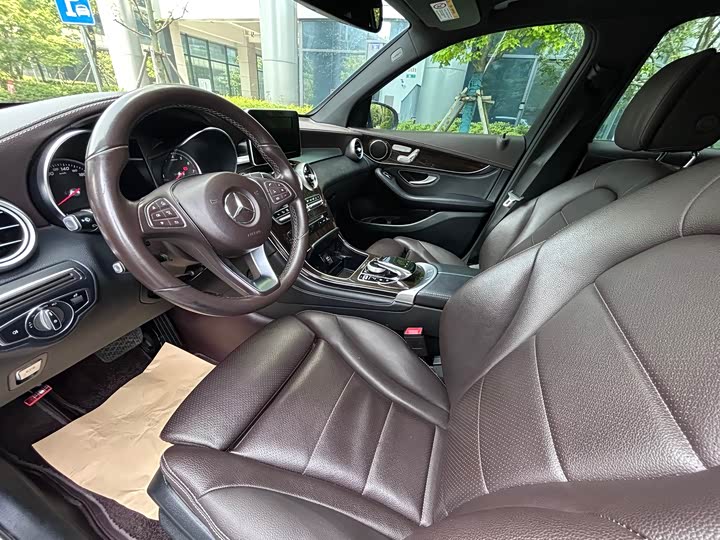 Mercedes-Benz GLC 260 4MATIC динамик — фото 11