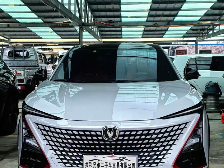 Changan UNI-T 2022 1.5 T Flagship — фото 2