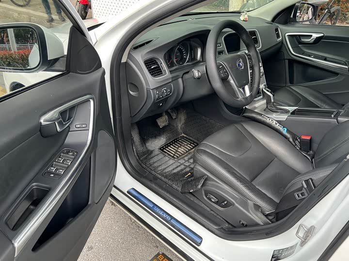 Volvo S60 2016 S 60 L T 3 — фото 8