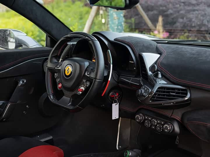 Ferrari 458 2014 4.5 L Speciale — фото 10