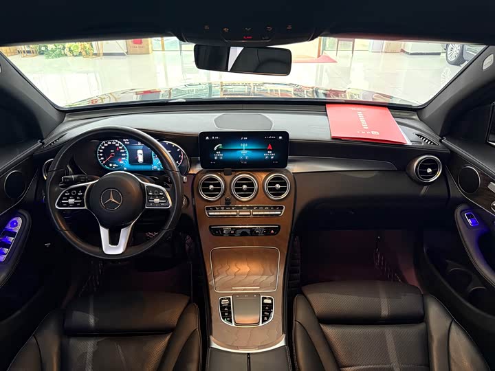 Mercedes-Benz GLC 2020 GLC 260 L 4 MATIC Luxury — фото 8